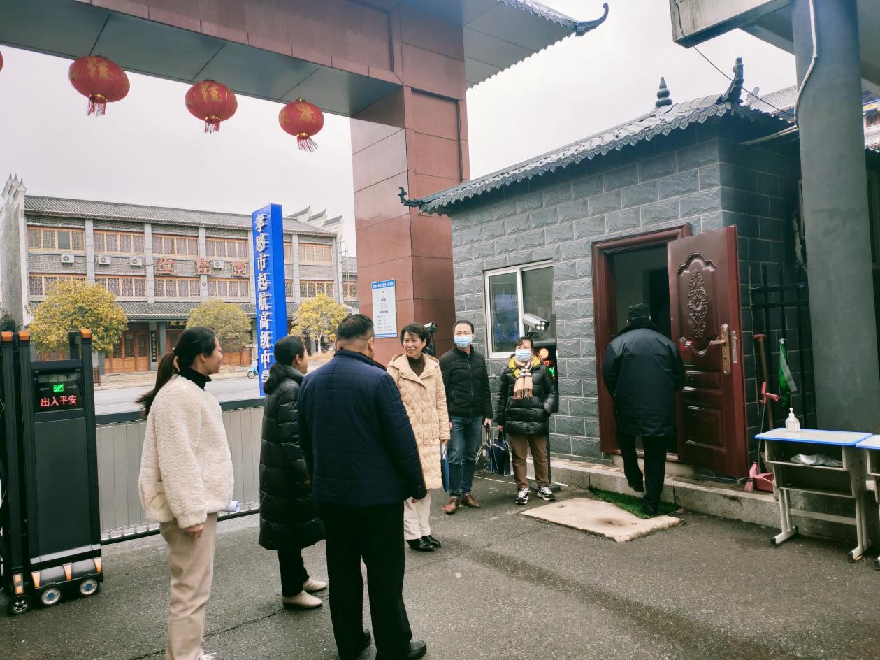 1c875270381297fee66c7dfda9b2e88